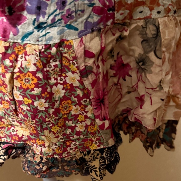 Floral Patchwork Denim Skirt​ - Picture 9 of 14